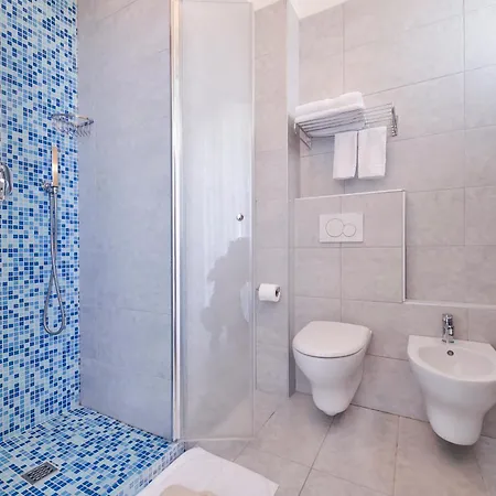 Ambasciatori - Front -breakfast Xxl & Brunch Until 12 30pm