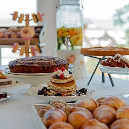 מלון Ambasciatori Front Breakfast E Brunch Xxl Fino Alle 12 30 3*