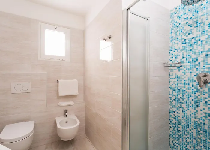 Ambasciatori - Davanti A Noi Solo Il Mare Hotel 3*